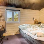 3 Bedroom Stunning In *