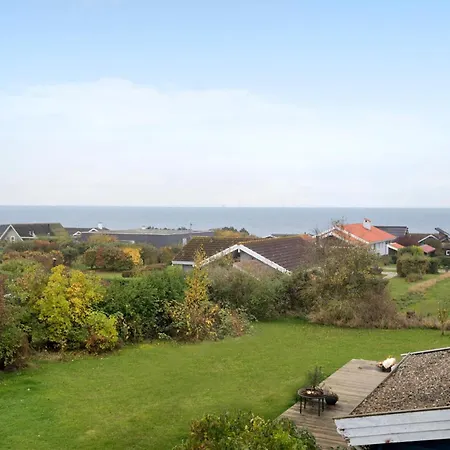3 Bedroom Stunning In Feriehus
