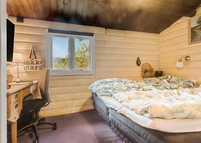 3 Bedroom Stunning In *