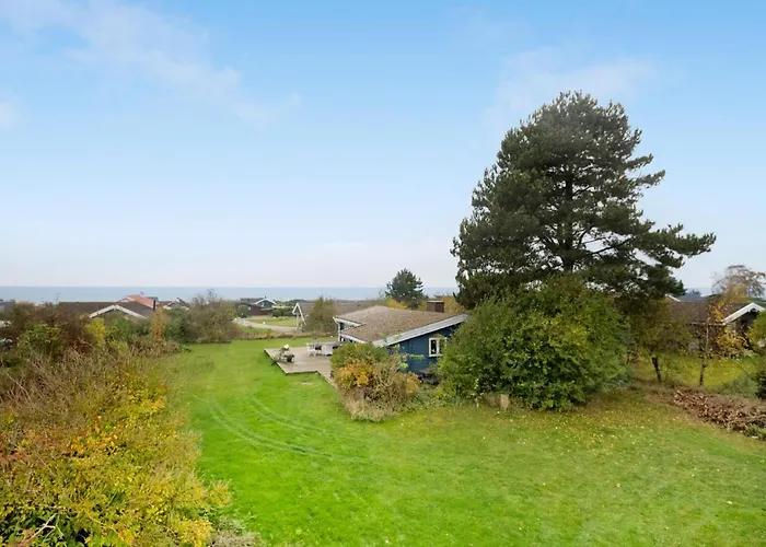 3 Bedroom Stunning In *